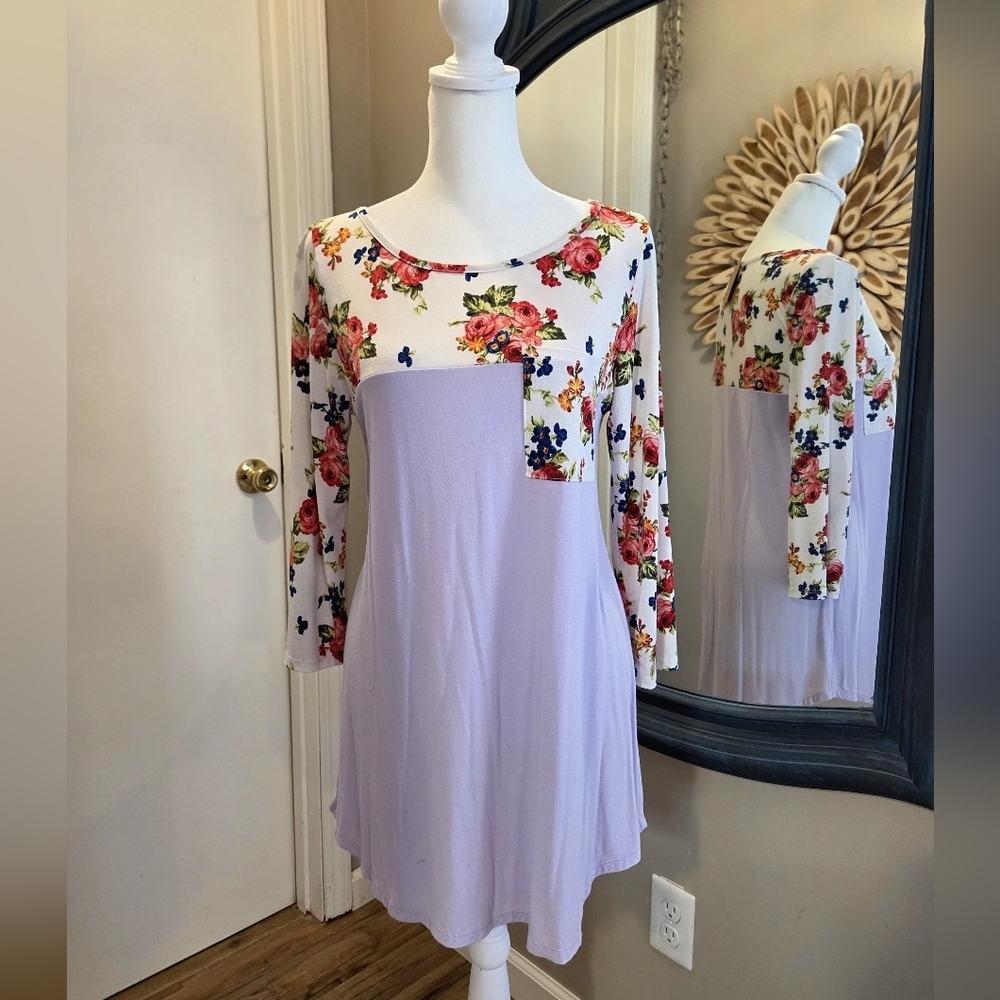 Floral Panel Lavender Tunic Top